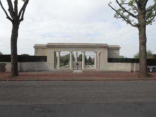 Valenciennes Communal Cemetery British Extension 500